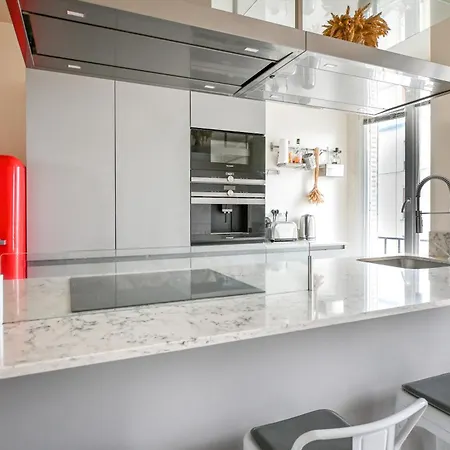 Apartment Le Moderne - Proche Paris - 18mb